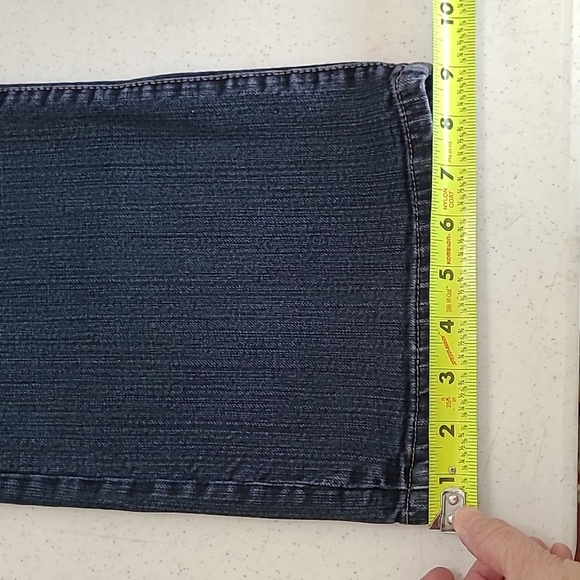 Chico's Platinum Straight Leg Jeans size 2.5 (14) - Picture 7 of 10